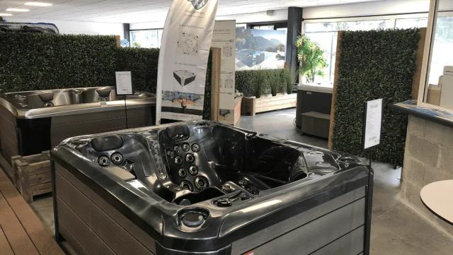 Magasin de spas 38000