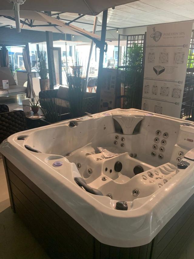 Jacuzzi à Wiltz au Luxembourg 